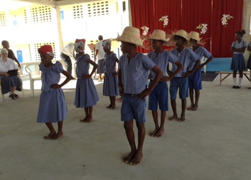 Tradiční masopustní karneval na Haiti