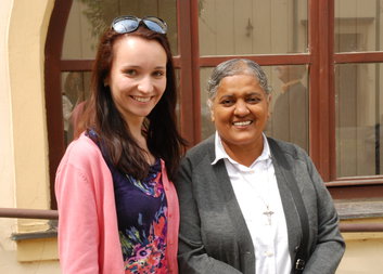 Z Haiti do Česka. Sestra Renee je tu