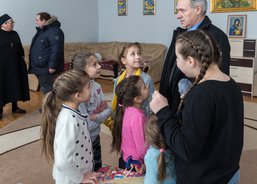 Vánoční balíčky - dětský domov v Kolomyji