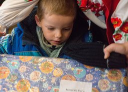 Vánoční balíčky v Caritas Ternopil