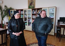 Návštěva sirotčince, Kolomyja