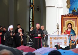 Cesta na Ukrajinu s arcibiskupem Janem Graubnerem