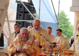 Cesta na Ukrajinu s arcibiskupem Janem Graubnerem