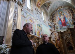 Cesta na Ukrajinu s arcibiskupem Janem Graubnerem