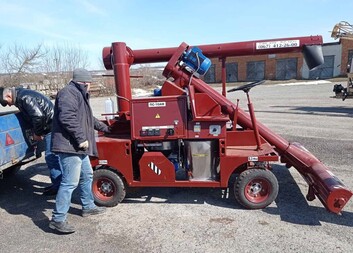 Arcidiecézní charita Olomouc pomáhá s potravinovou pomocí na Ukrajině