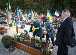 Lvov, návštěva vojenského hřbitova Nove Marsove Pole.