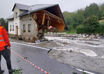 Rok od záplav: Pomoc neskončila, Charita zůstává
