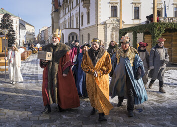 V Olomouci prošel městem tradiční tříkrálový průvod