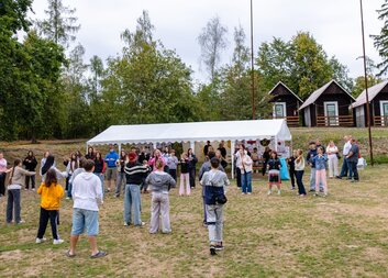 Jak se z monitorovací cesty rodí pomoc: 45 ukrajinských dětí strávilo deset dní v Česku